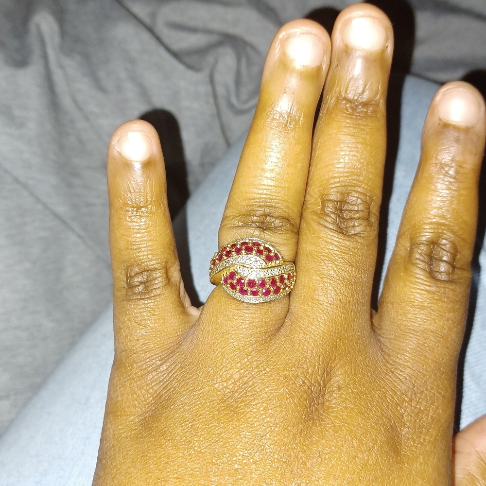 10k gold with Rubies